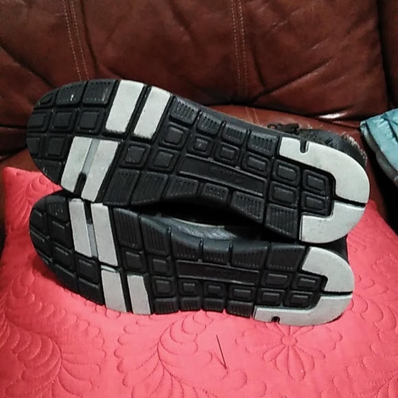 Clarks winter boots - Picture 5 of 7